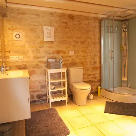 La Croix Bardon, Civray Vakantiehuis *