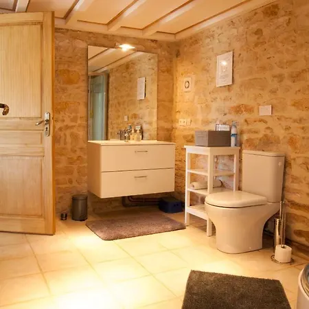 La Croix Bardon, Civray Vakantiehuis Genouille (Vienne)